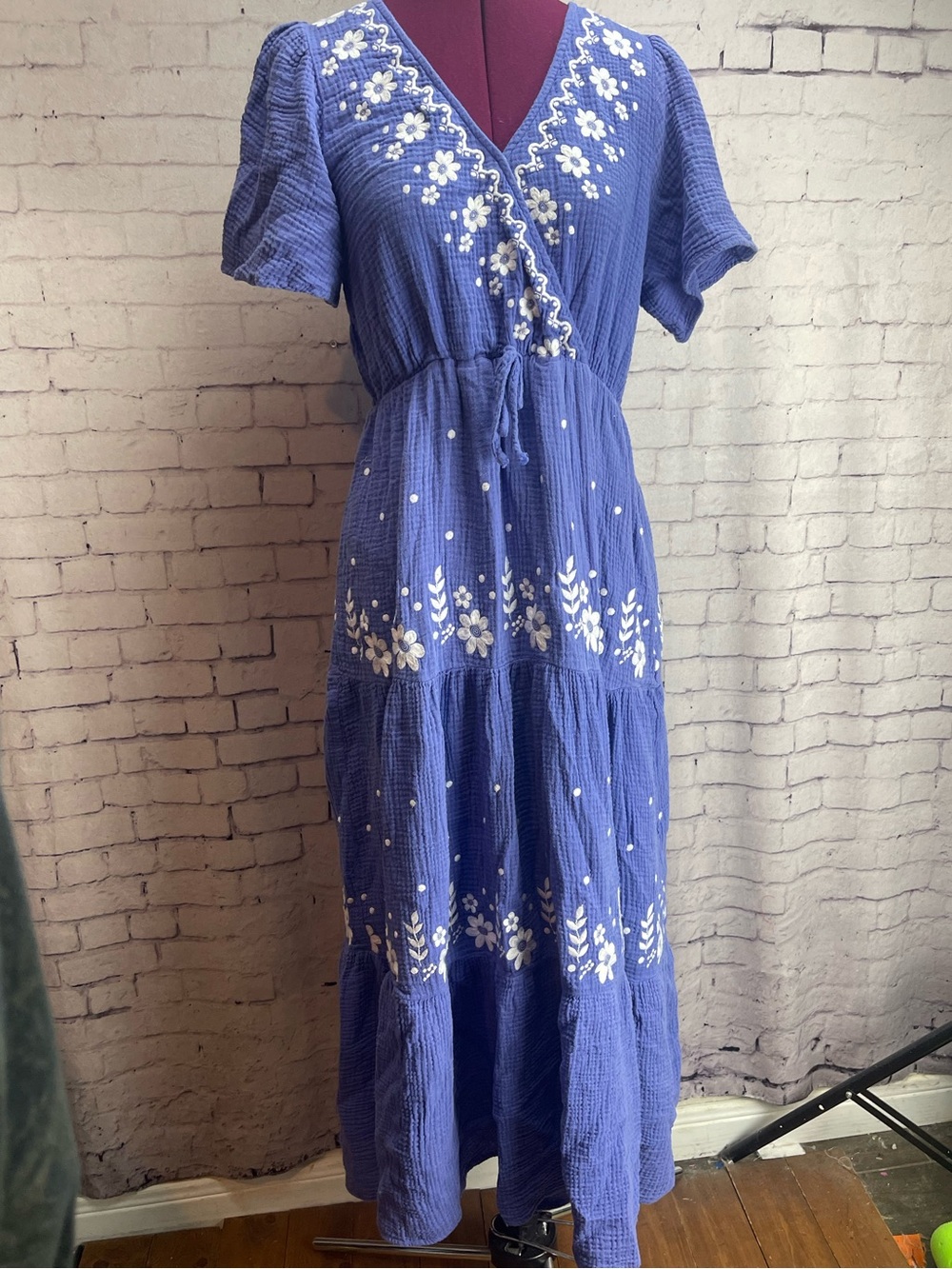 Easel size large blue tiered maxi dress with white embroidery